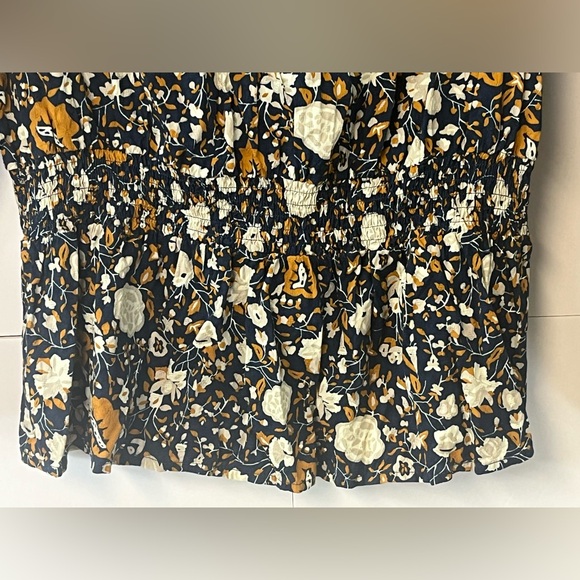 Universal Threads navy gold cream peplum style elastic waist blouse. size Small - Picture 12 of 15